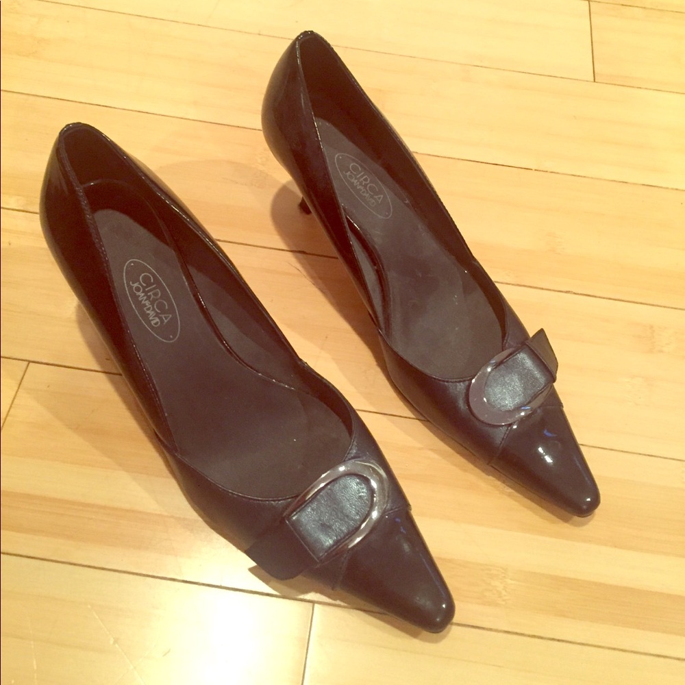 Joan & David Black and Navy Blue Pointy Heels